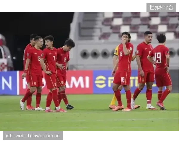 巨大压力会加速球员心理疲劳和体能消耗，五换人规则为教练提供了缓解球员压力的工具。